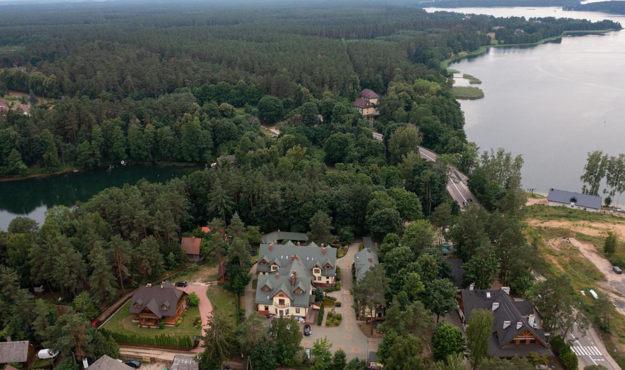 Отель Augustowia Экстерьер фото