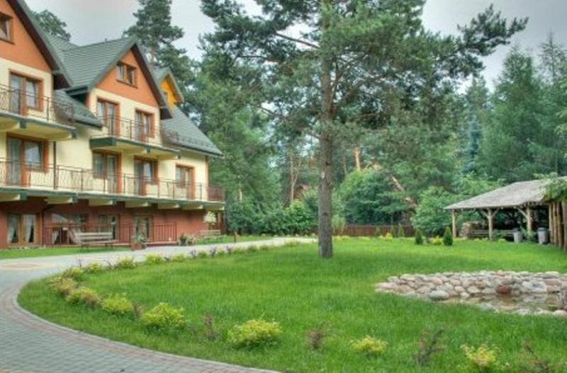 Отель Augustowia Экстерьер фото
